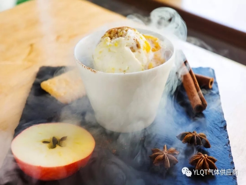 液氮冰淇淋的正确做法